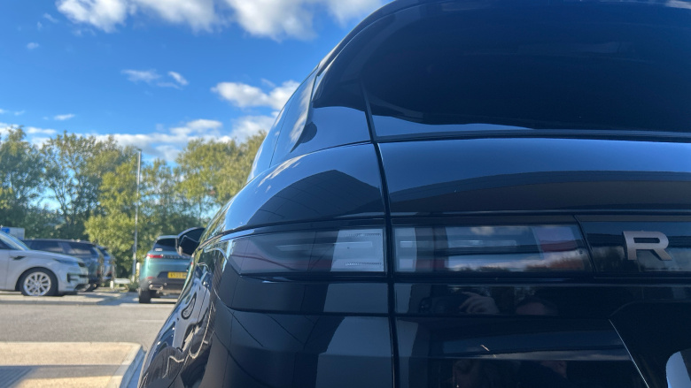 Land Rover Range Rover Evoque 2.0 D200 Autobiography 5dr Auto [Revised] Diesel Hatchback